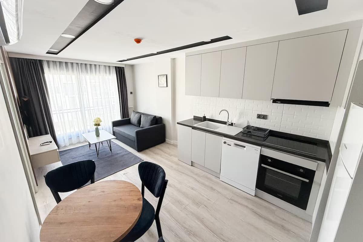 Superior Apartment, Kitchen | Living area | 43-inch LED TV with satellite channels, Netflix, streaming services