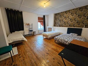 6 chambres, Wi-Fi, draps fournis