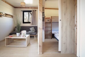 Chalet, Garden View - Le Florenville Camping  (Florenville)