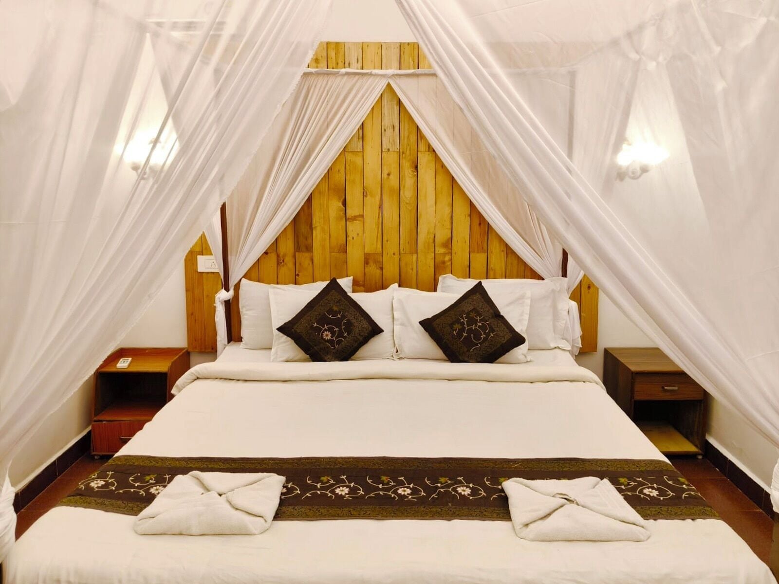 Deluxe Double Room, Pool View | Desk, laptop workspace, free WiFi