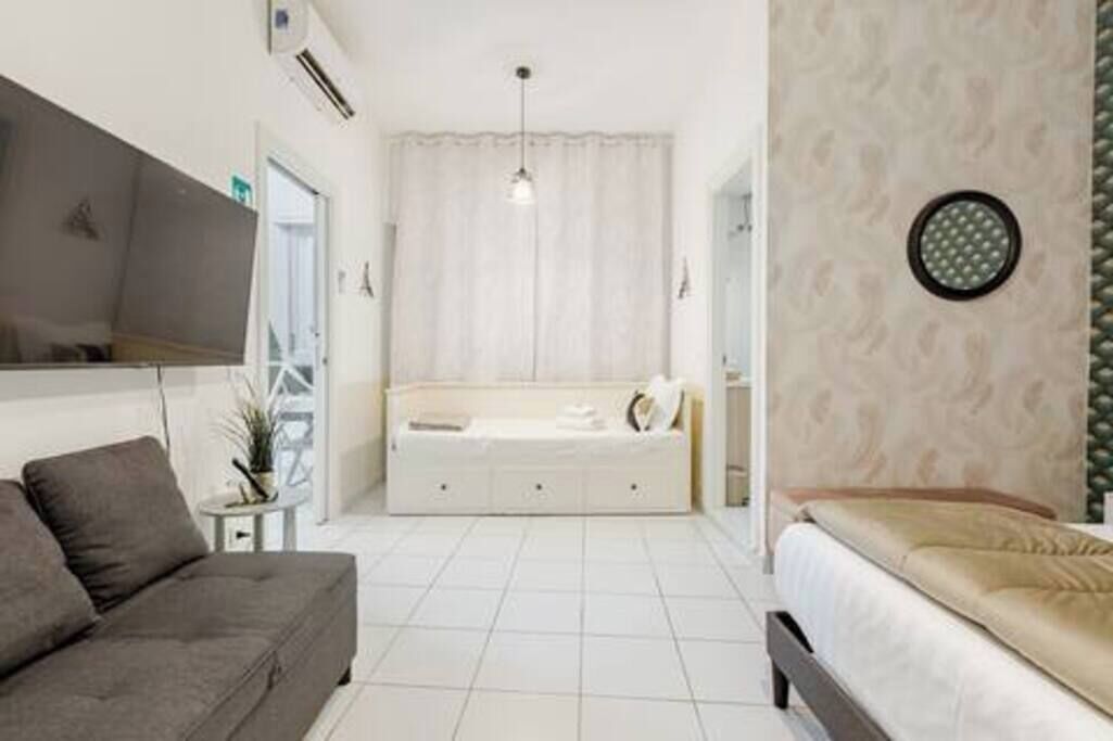 1 bedroom, iron/ironing board, travel cot, free WiFi