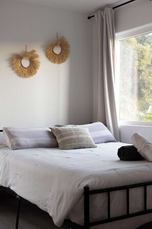 6 bedrooms, iron/ironing board, travel crib, WiFi