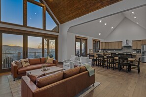 Smart-TV, peis og fotballspill