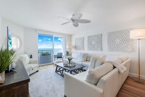 تلفزيون ذكي