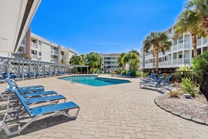 Pool - Pelicans Landing Unit 127 (Myrtle Beach)