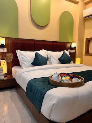 Deluxe Double or Twin Room, Balcony | Pillowtop beds, in-room safe, desk, laptop workspace - PINK GUAVA HOTELS (Gurugram)