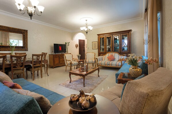 تلفزيون ذكي، كُتُب