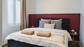 1 chambre, fer et planche à repasser, draps fournis