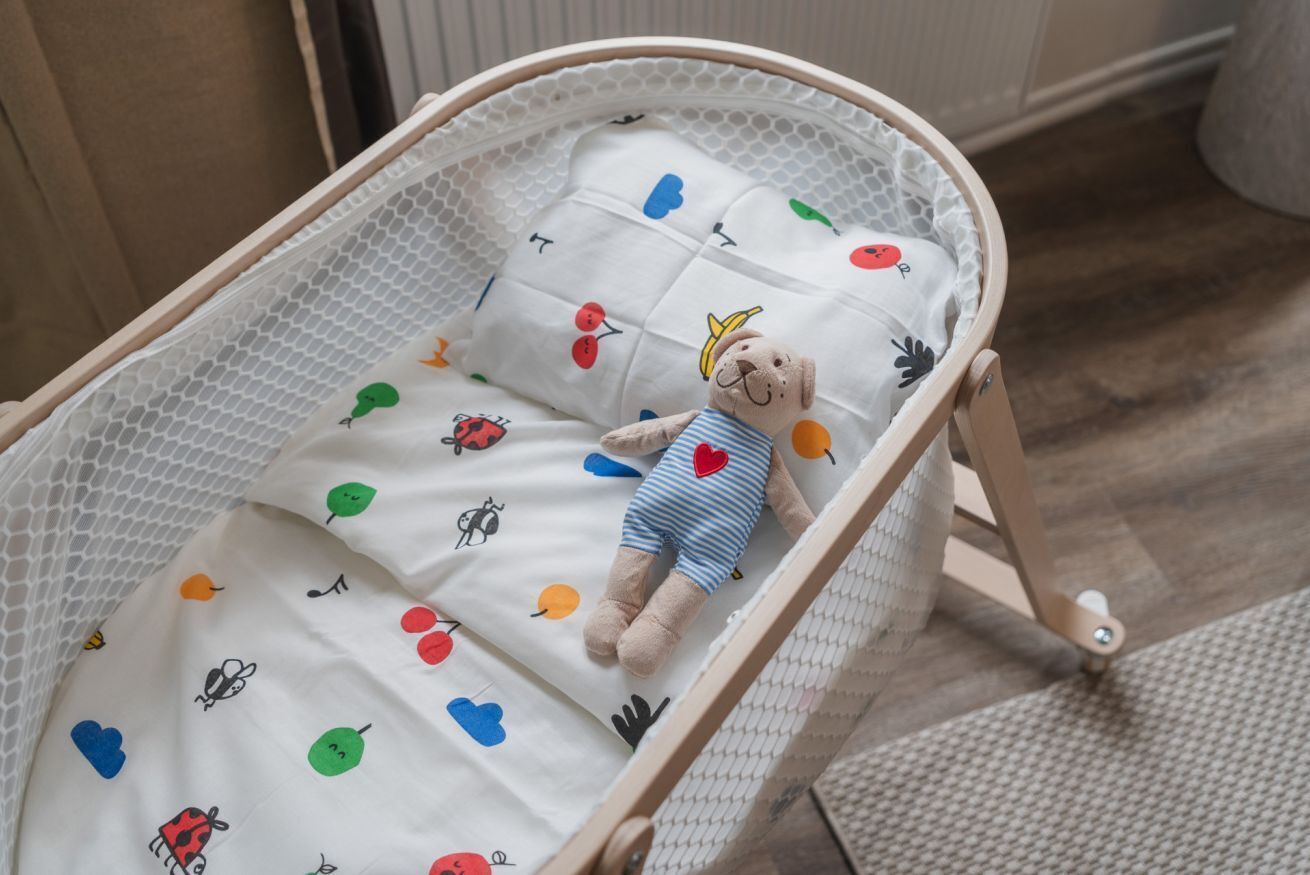 1 slaapkamer, een strijkplank/strijkijzer, beddengoed