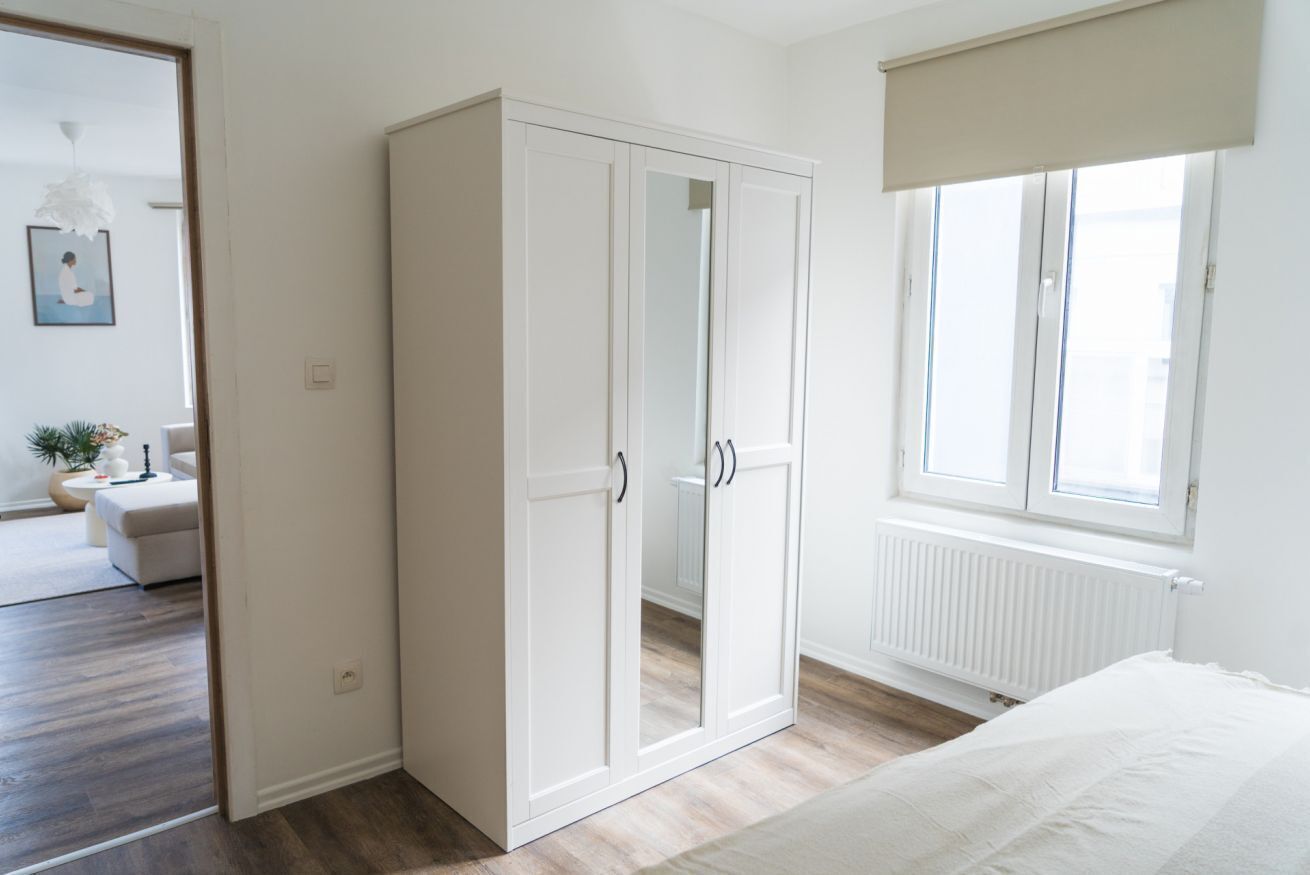 1 bedroom, iron/ironing board, bed sheets