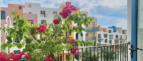 Quarto casal standard, para não fumantes, ar-condicionado | Cortinas blackout, Wi-Fi de cortesia, roupa de cama