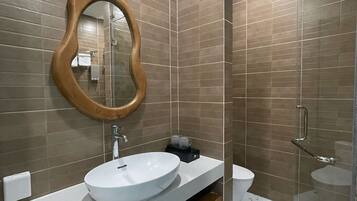 Standard-Doppelzimmer, Nichtraucher, Klimaanlage | Badezimmer