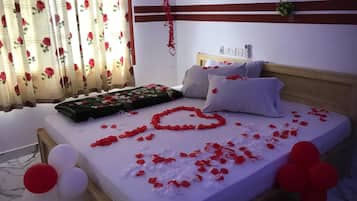 Classic Double Room, Balcony, Mountain View | Iron/ironing board, free WiFi