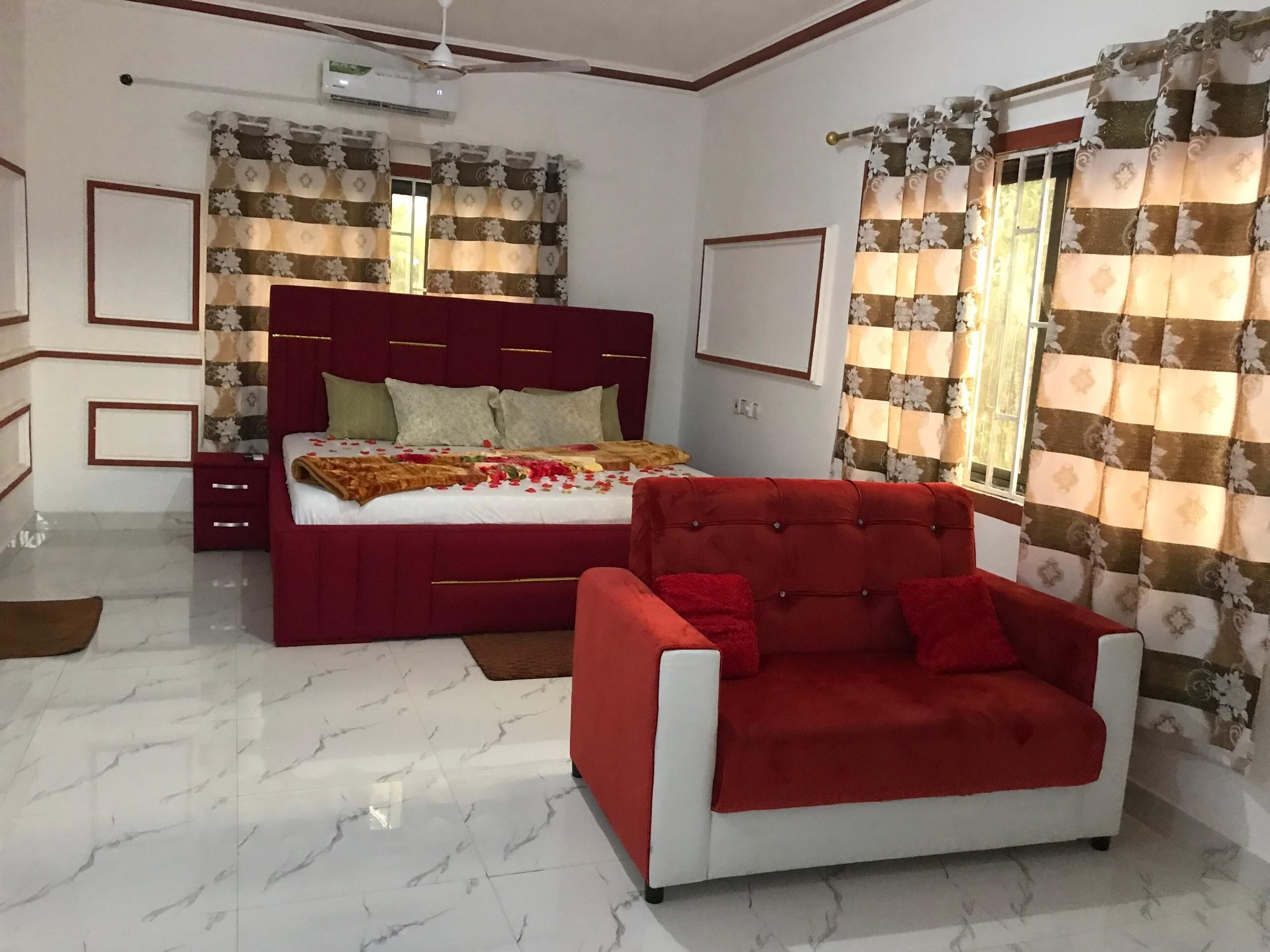 雙床房, 陽台, 山景 | 熨斗/熨衣板、免費無線上網