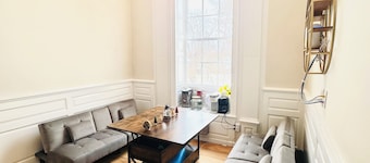 Liz Room in downtown Exeter next to PEA