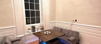 Liz Room in downtown Exeter next to PEA