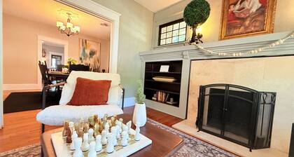 Stylish Abilene Home - Berry Suites