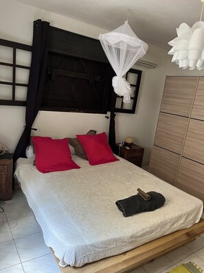 3 dormitorios, tabla de planchar con plancha, wifi y ropa de cama