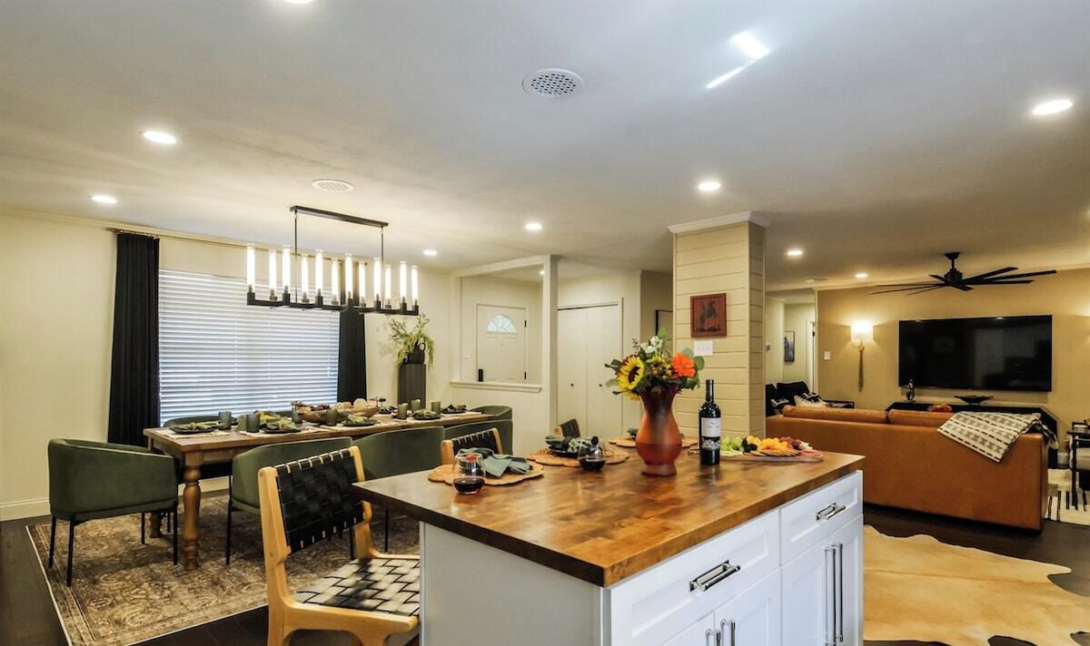 Howdy Yall Ranch | Luxe Western Retreat - Abilene, TX