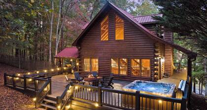 Beloved Cabin by the Lake|Hot Tub, Fire Pit, Games