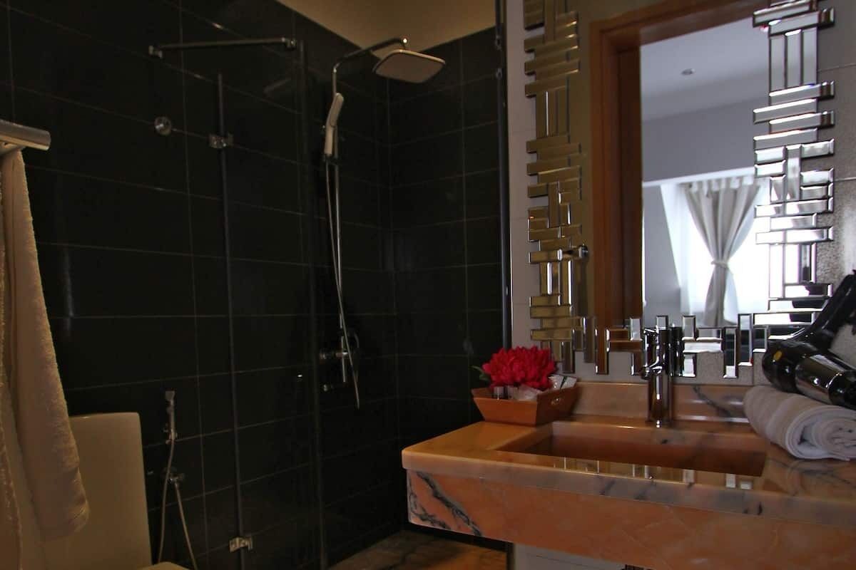 Coffres-forts dans les chambres, Wi-Fi gratuit