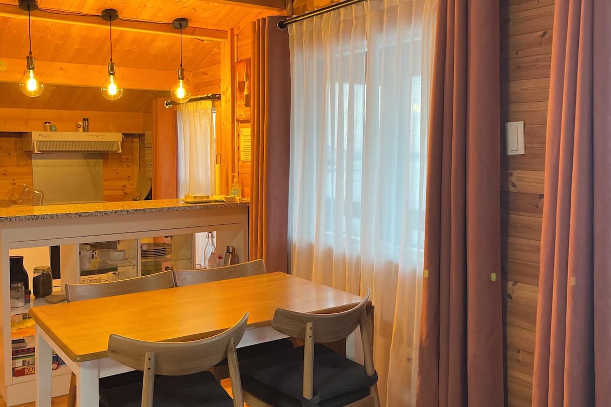 Familie huisje, uitzicht op oceaan | Woonruimte