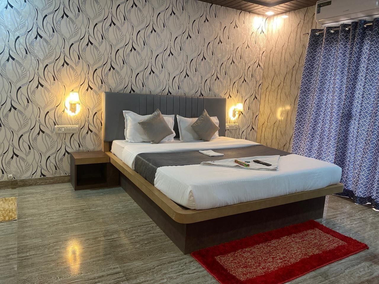 Deluxe Room | Free WiFi