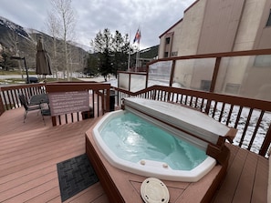 Bañera de hidromasaje exterior