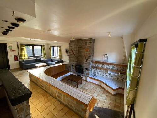 "Gîte du sanglier" sleeps 1 to 24.