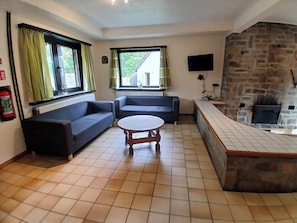 Smart TV, foosball, table tennis - Sanglier 22p Vacation Rental | Durbuy & Spa (Durbuy)