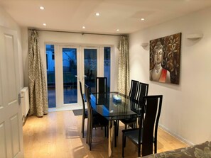 Unclassified image, 4 of 36, button