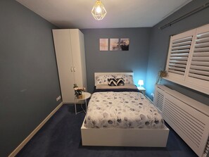 Room - Chic 1BDR Apartment near Stratford, Westfield (Greater London)