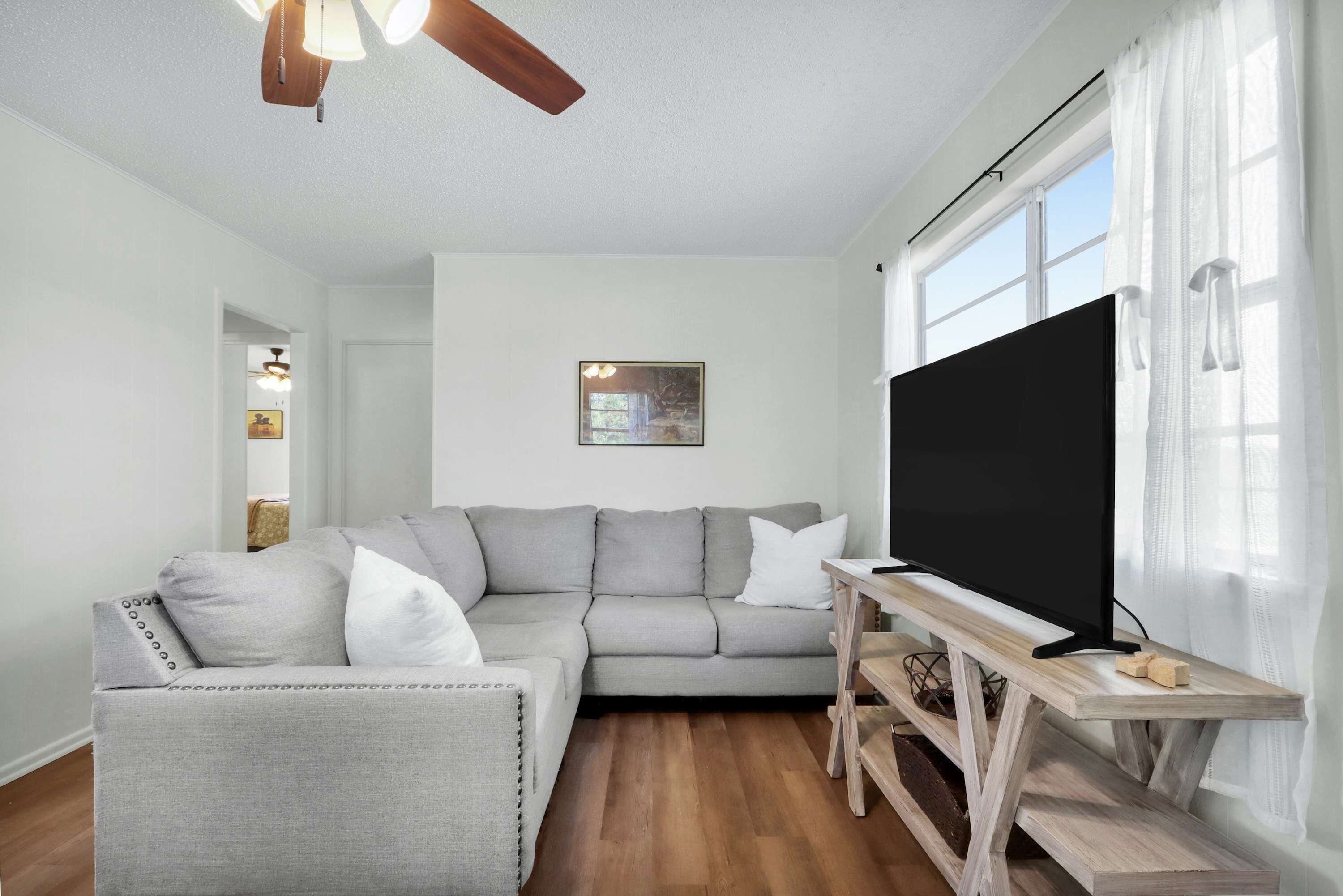 House, Berbilang Katil, Patio (Guadalupe Bend Hideaway) | Ruang tamu