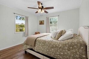 House, Berbilang Katil, Patio (Guadalupe Bend Hideaway) | 2 bilik tidur, dihias secara berasingan 