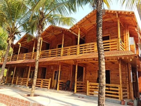 Exterior - Hotel Yash Nyahari Niwas (Malvan)