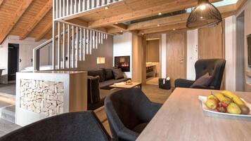 Sviitti, näköala puutarhaan | Sisätilat