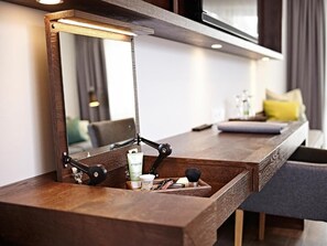 Chambre Double Deluxe, vue jardin | Intérieur