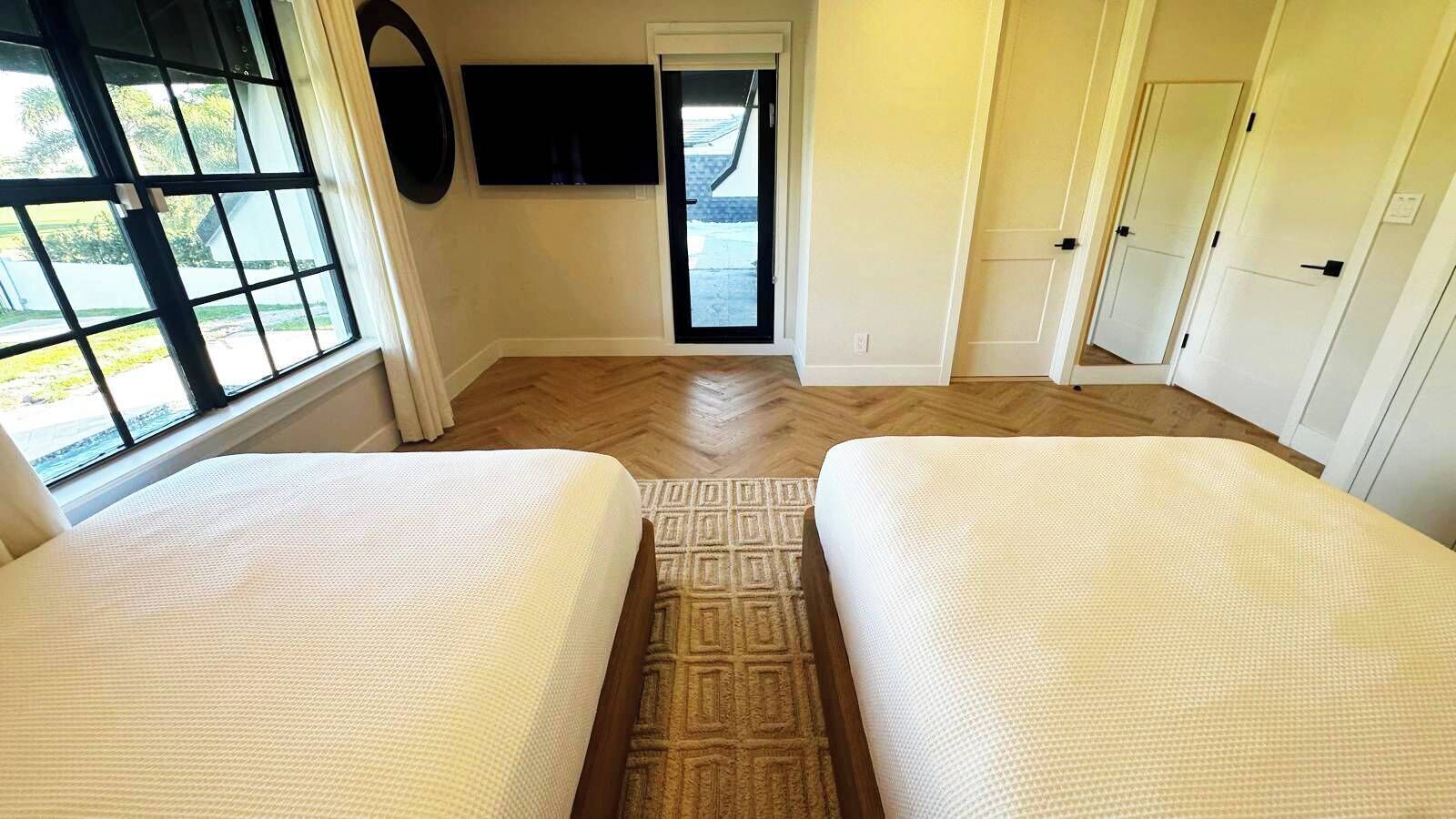 House | 5 bedrooms, Internet