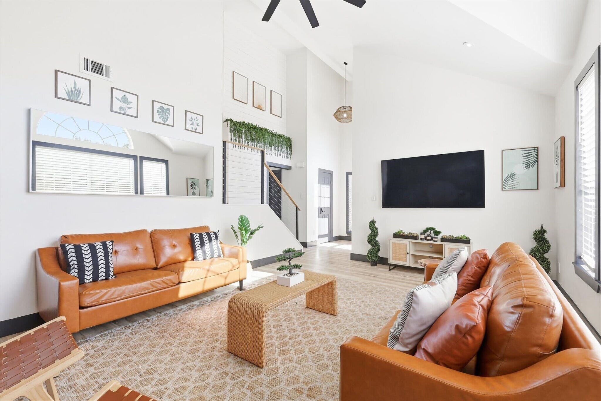 5bd/2.5ba Luxury Modern Vibes | Pool & Playground - Cedar Hill, TX