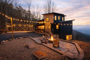 Property grounds - Indoor Pool • Mtn Views • Pickleball • Sleeps 20 (Sevierville)