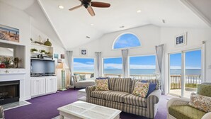 Living area - SS3 - Oceanfront 6 bedroom, 5 bath, dune top deck w/ hot tub, billiards table (Southern Shores)