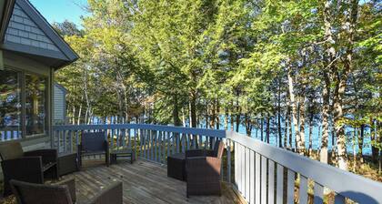 4-Bedroom Condo Steps Away from Moose Pond & Pleasant Mountain Ski Resort!