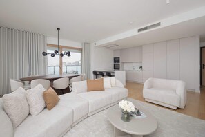 Televisio, työhuone