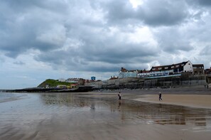Beach - Greentiles, Sheringham, Norfolk (Sheringham)