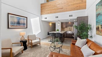 Smart TV y chimenea