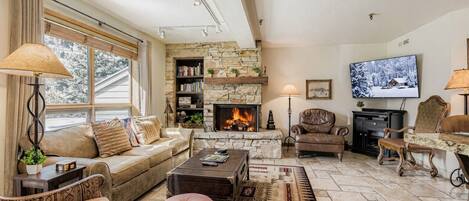 Leilighet, 2 soverom | Oppholdsområde