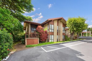 Condo, 2 Bedrooms | Exterior