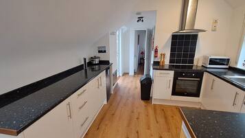 Microwave, oven