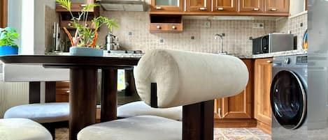 Condo | Cocina privada | Cafetera y tetera