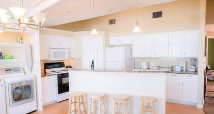 Lozano Lake House Sum